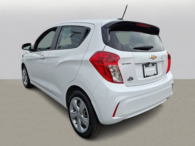Vehicle image 10 of 31