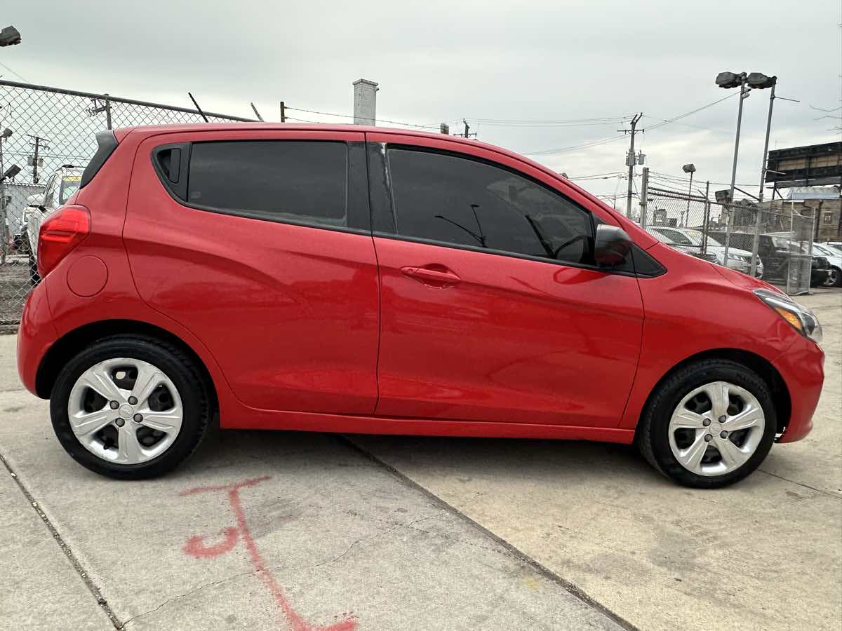 2022 Chevrolet Spark LS Image 4 of 29