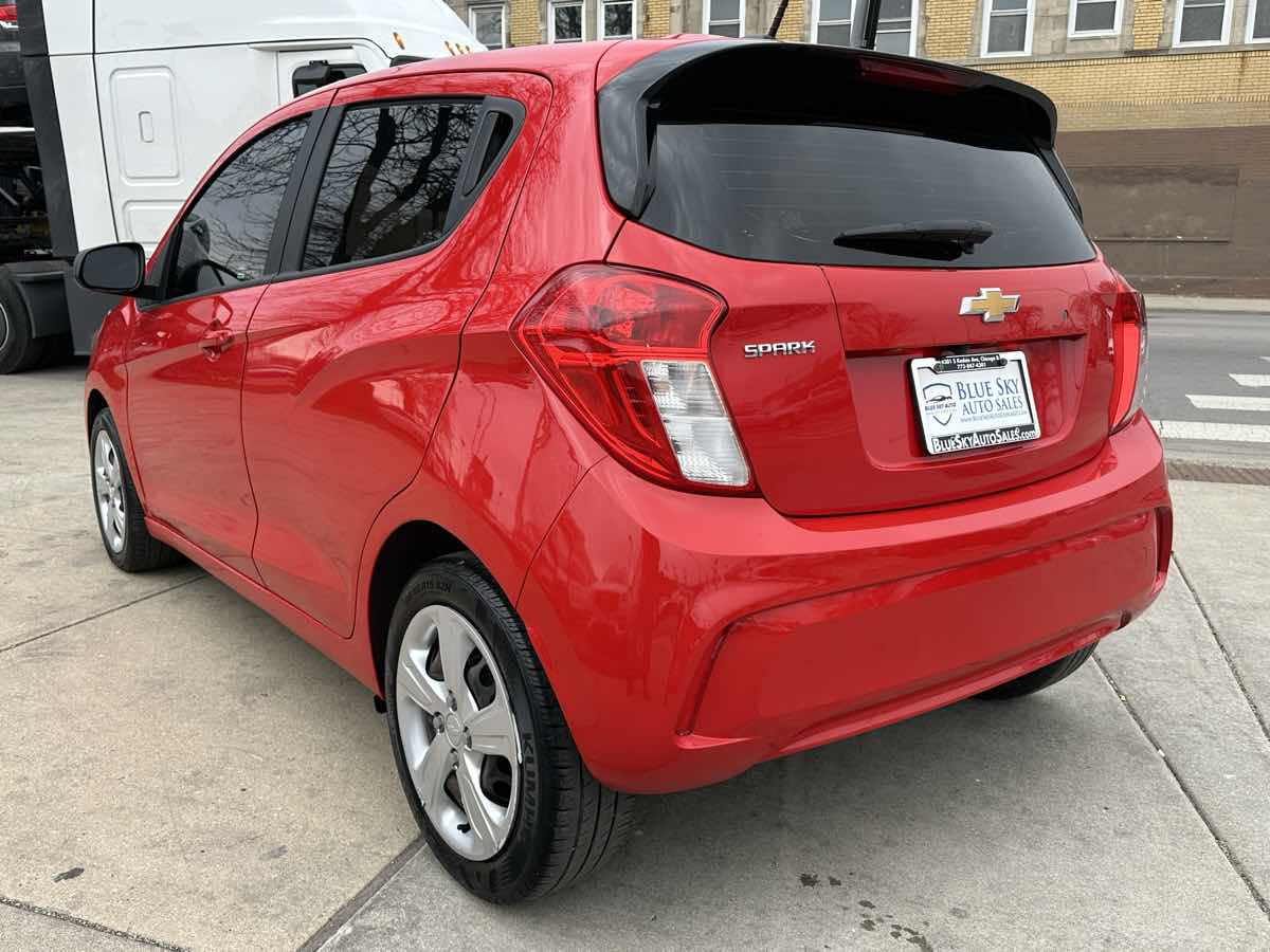 2022 Chevrolet Spark LS Image 7 of 29
