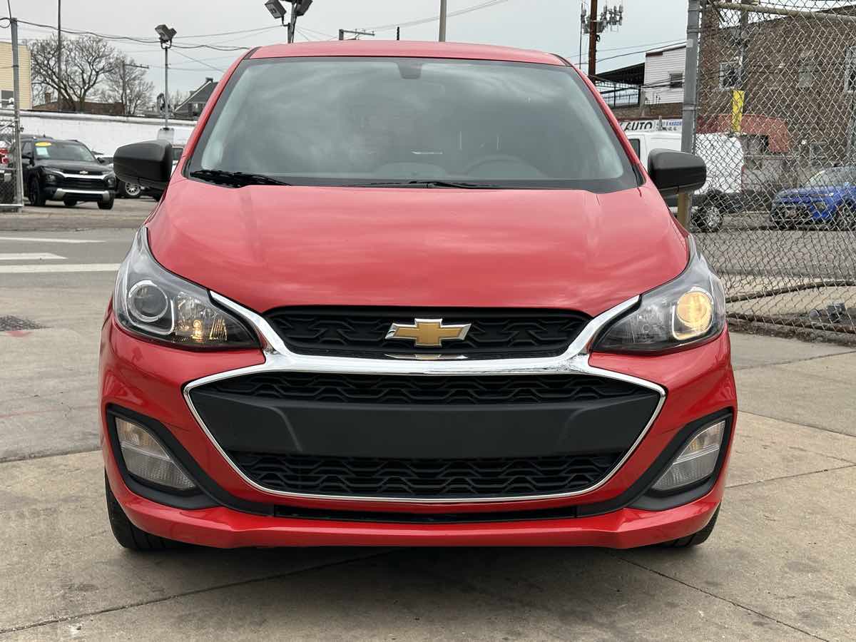 2022 Chevrolet Spark LS Image 2 of 29