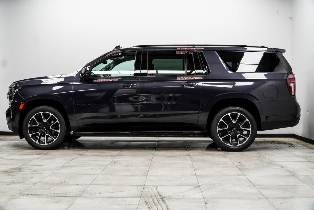 Vehicle image 8 of 52