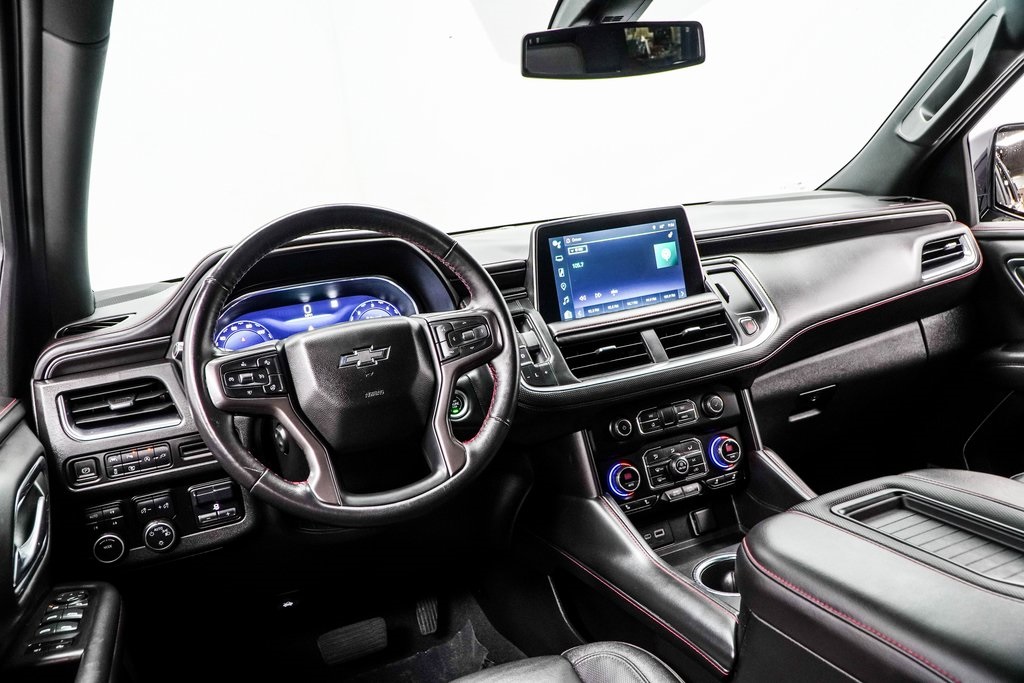 Vehicle image 12 of 52