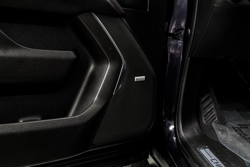 Vehicle image 51 of 52
