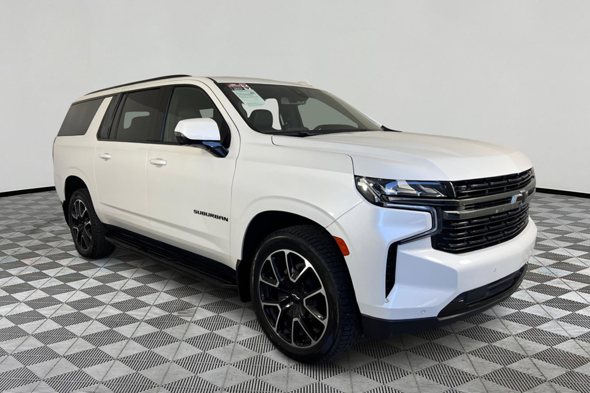 Vehicle image 3 of 29