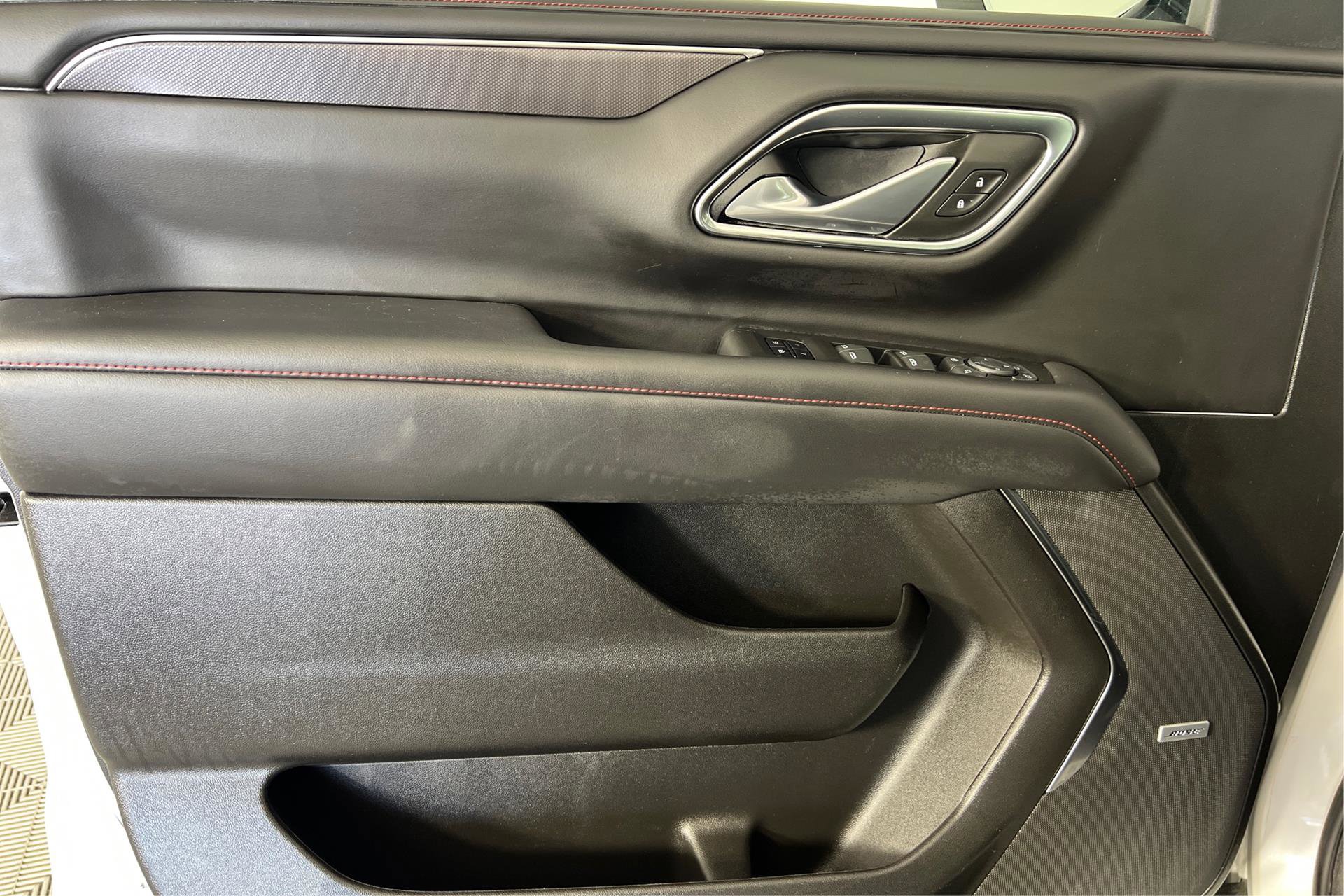 Vehicle image 16 of 29