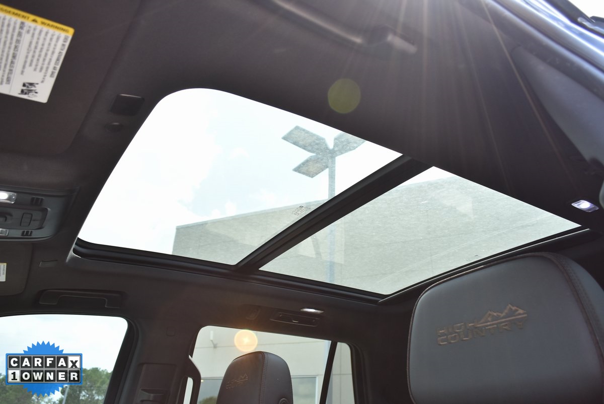 2022 Chevrolet Tahoe High Country Image 22 of 30