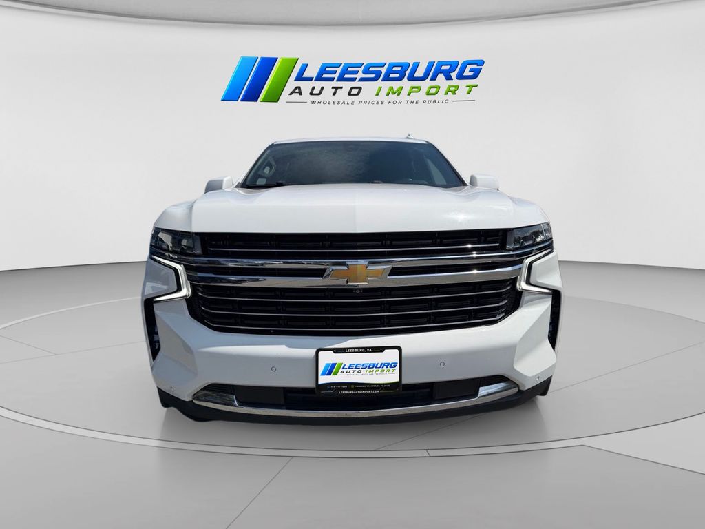 2022 Chevrolet Tahoe LT Image 2 of 46
