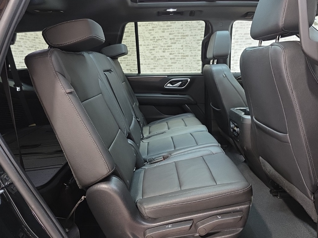 2022 Chevrolet Tahoe LT Image 10 of 26