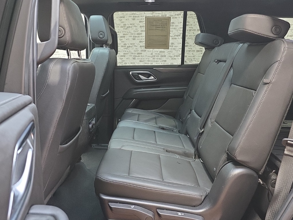 2022 Chevrolet Tahoe LT Image 11 of 26