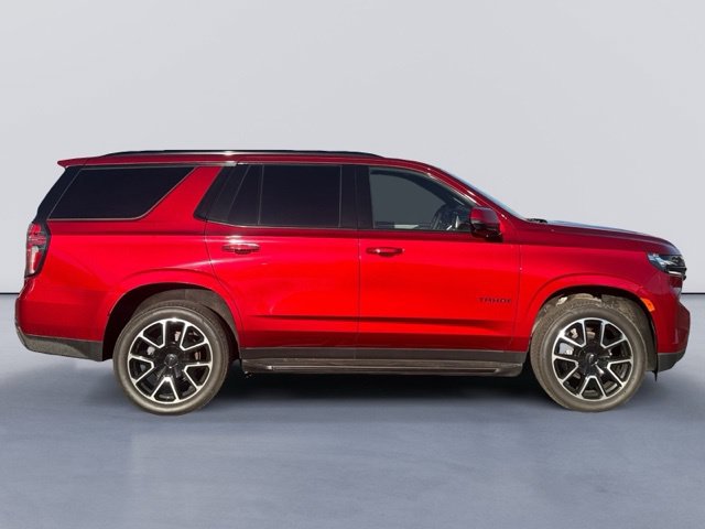 2022 Chevrolet Tahoe RST Image 2 of 30