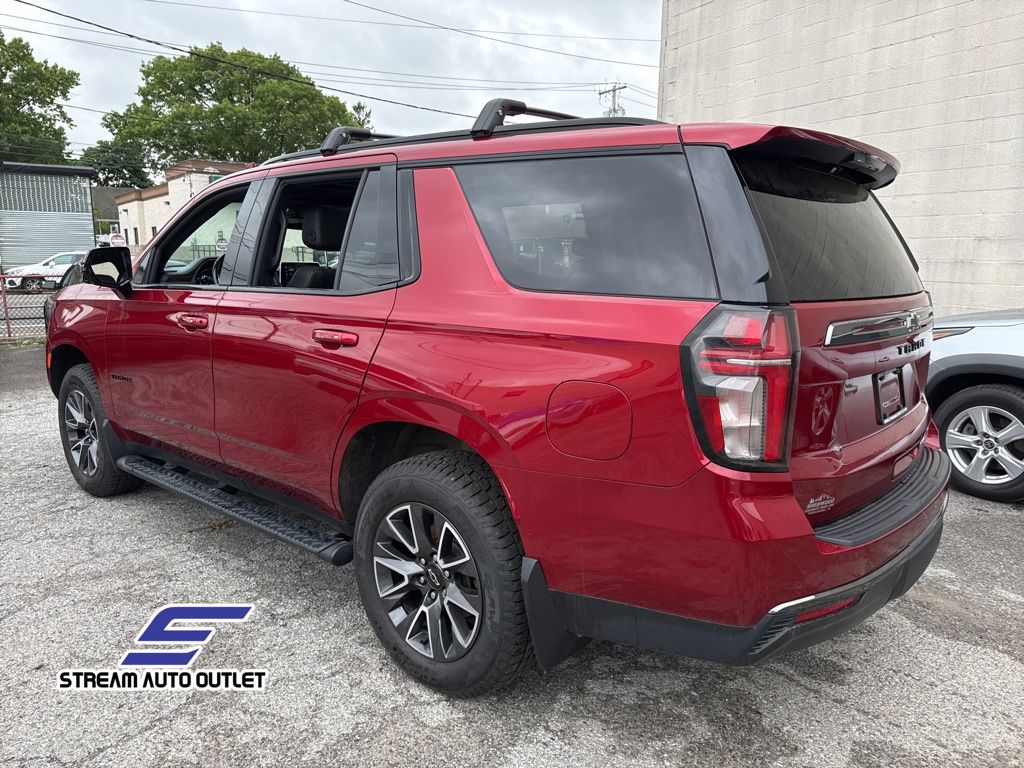 Vehicle image 4 of 50