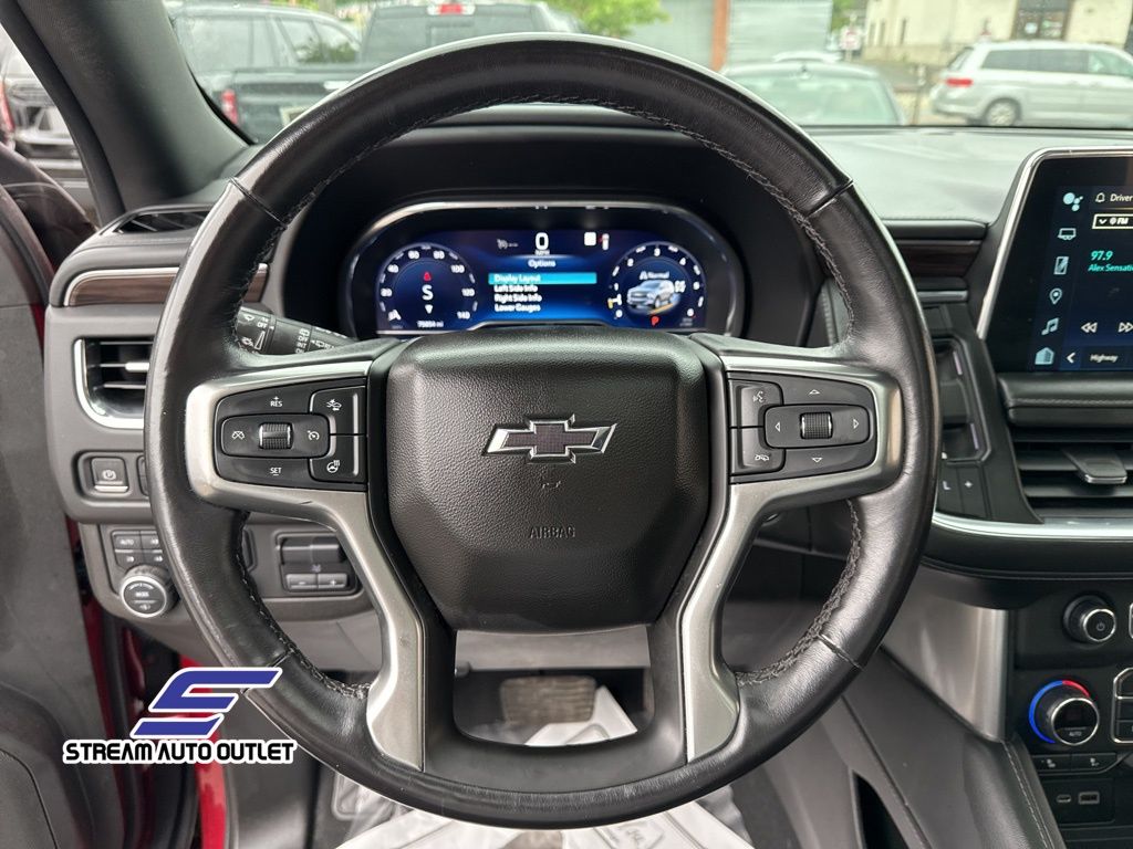 Vehicle image 41 of 50