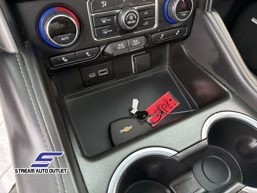 Vehicle image 44 of 50