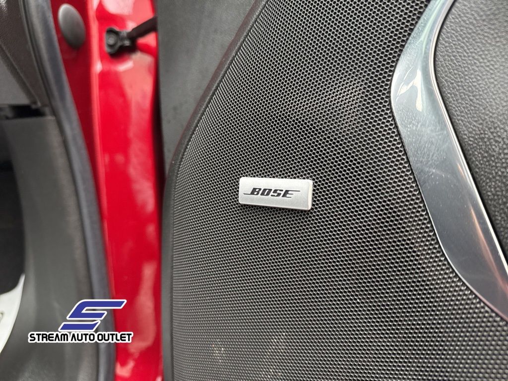 Vehicle image 16 of 50