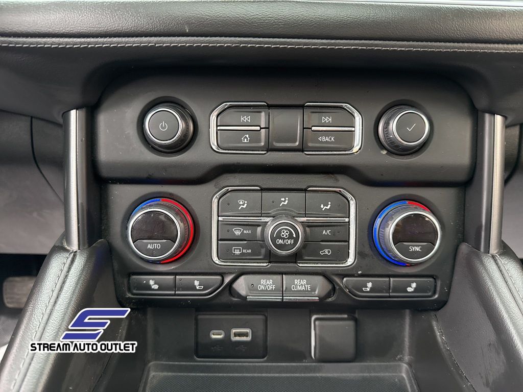 Vehicle image 25 of 50