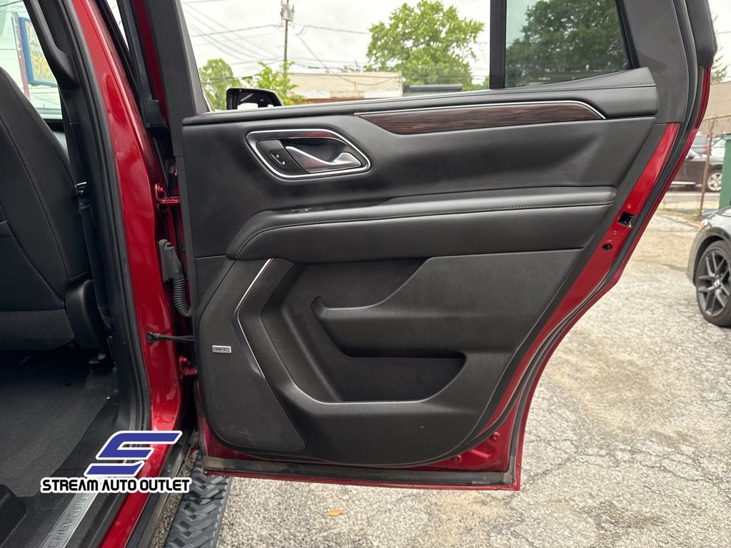 Vehicle image 20 of 50