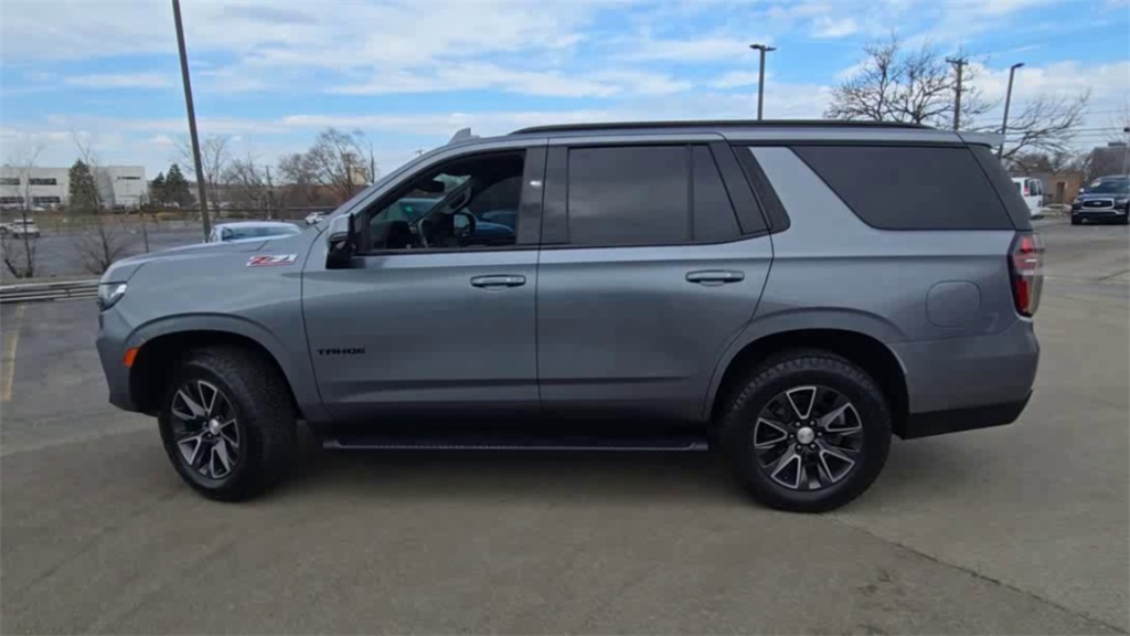 Vehicle image 2 of 41