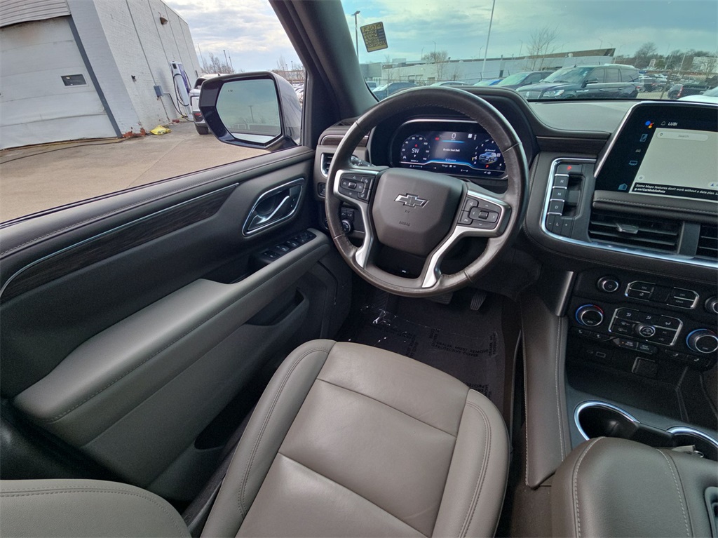 Vehicle image 15 of 41