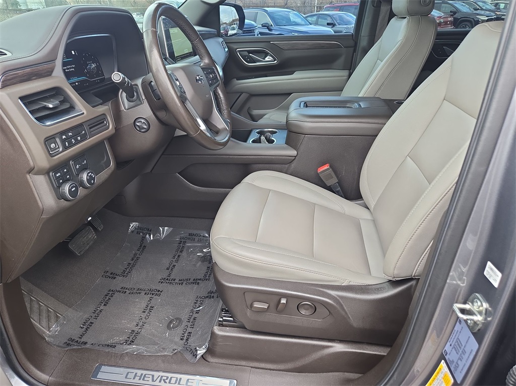 Vehicle image 25 of 41