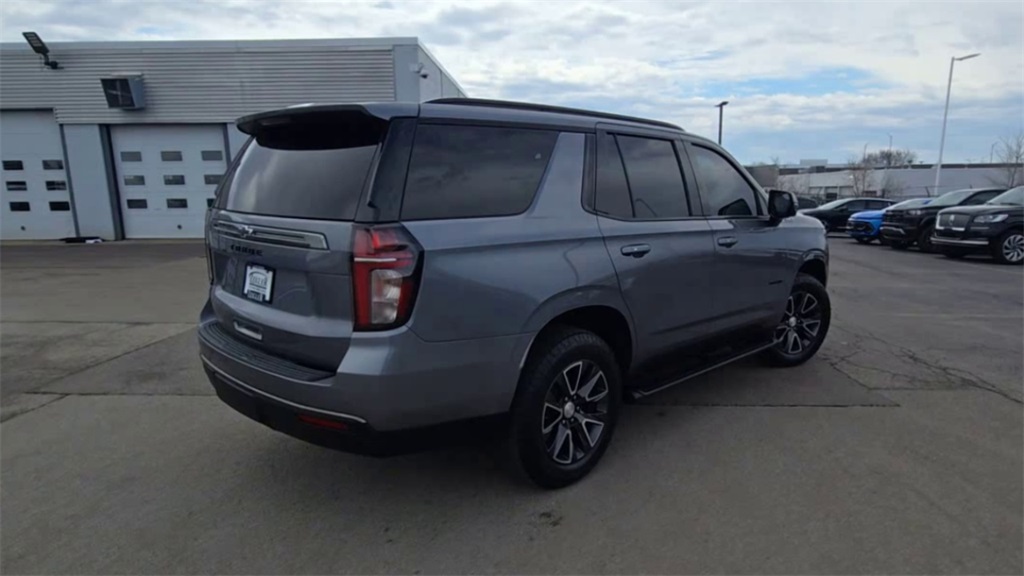Vehicle image 3 of 41