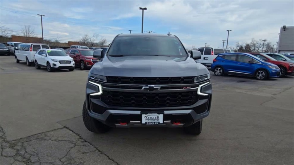 Vehicle image 4 of 41