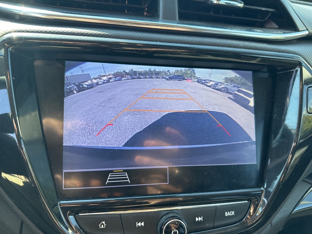 2022 Chevrolet Trailblazer LT Image 13 of 17