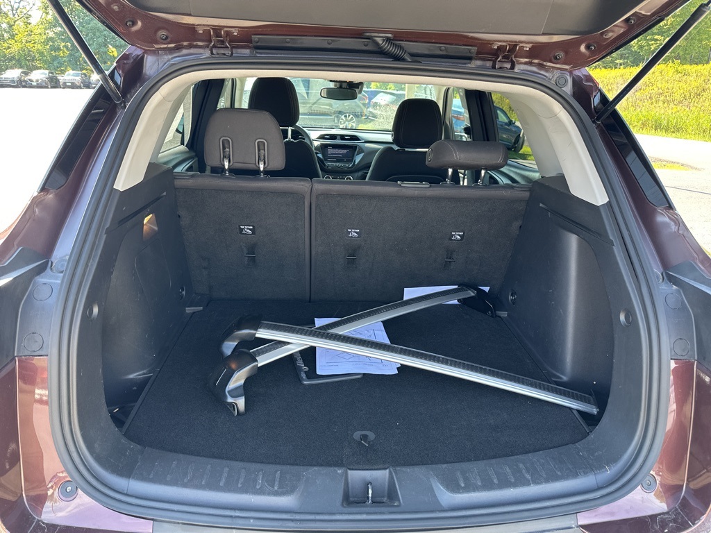 2022 Chevrolet Trailblazer LT Image 8 of 17