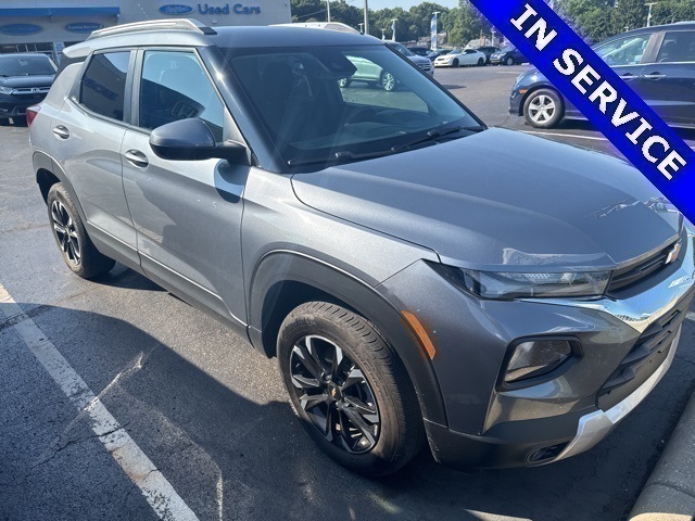 Vehicle image 2 of 7
