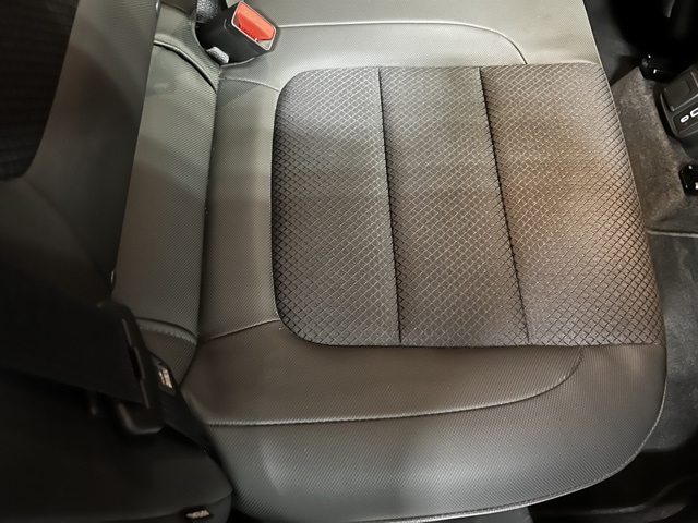 Vehicle image 24 of 47