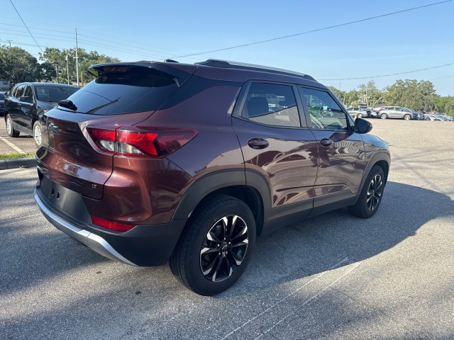 Vehicle image 8 of 26
