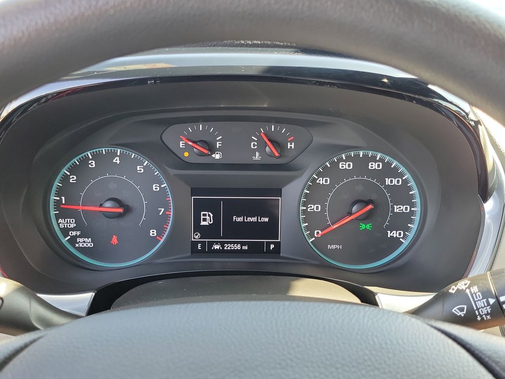 2022 Chevrolet Traverse LS Image 19 of 32