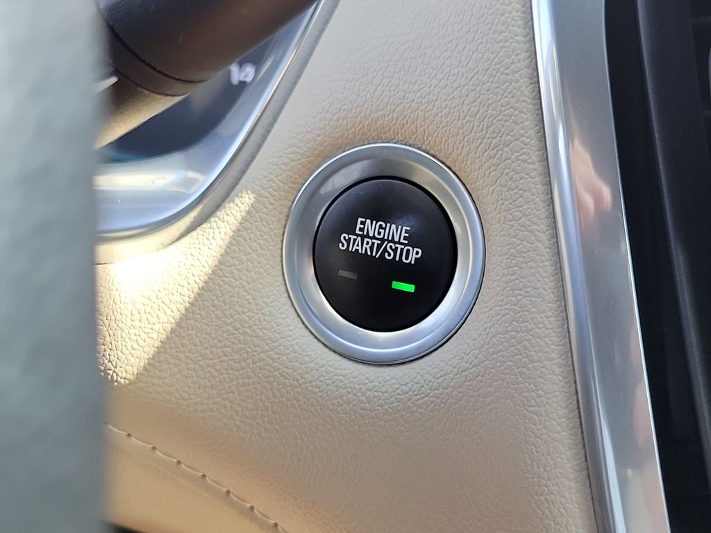 2022 Chevrolet Traverse LS Image 25 of 32