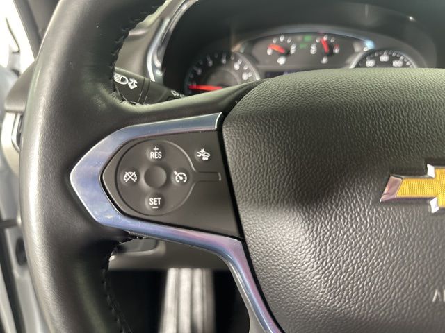 Vehicle image 21 of 22