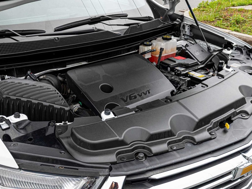Vehicle image 36 of 41