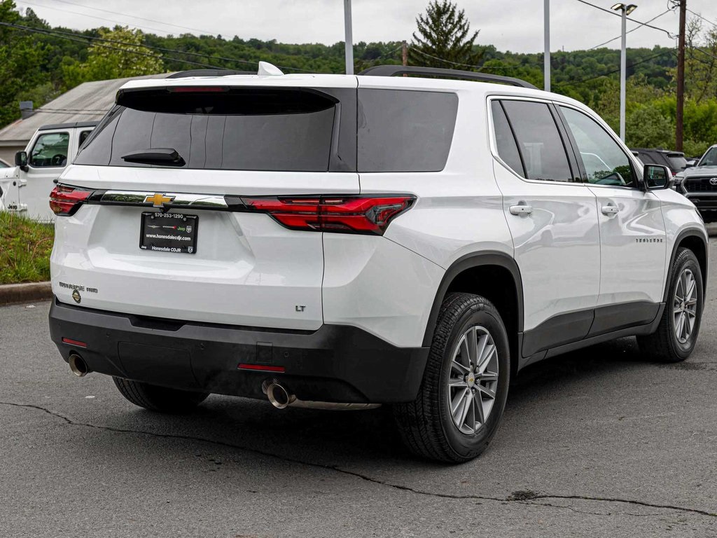 Vehicle image 5 of 41