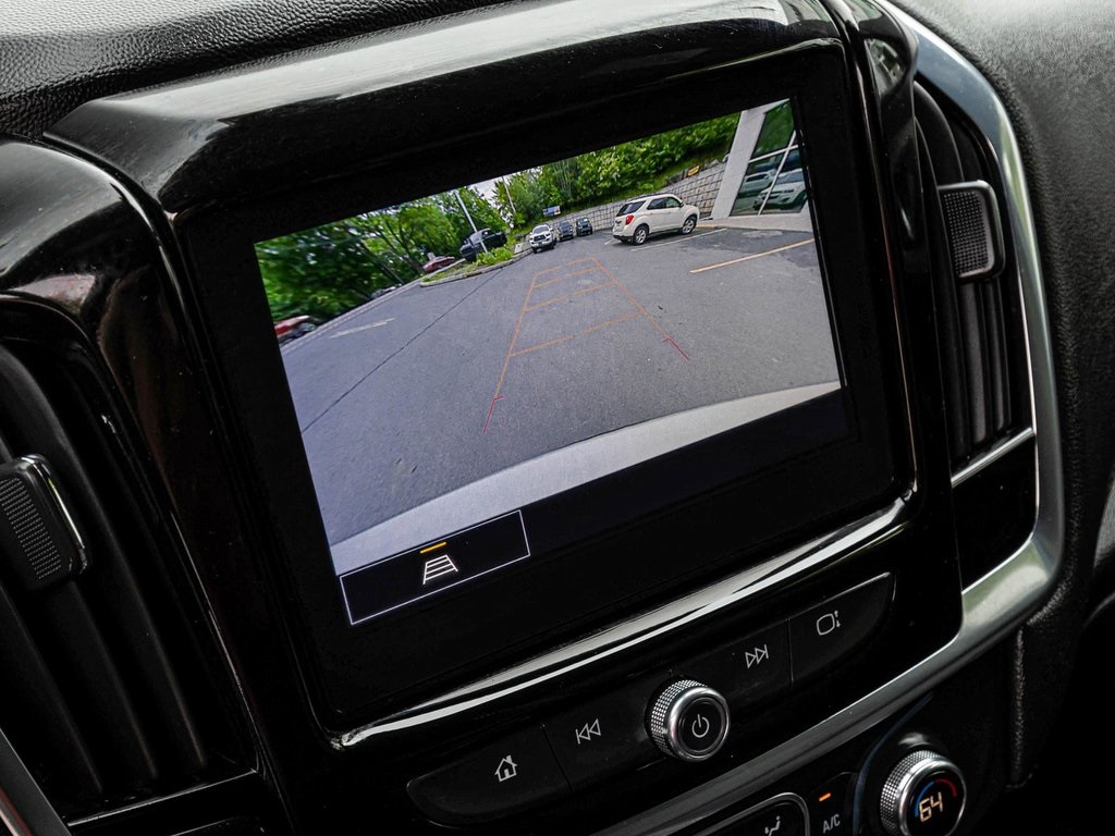 Vehicle image 20 of 41