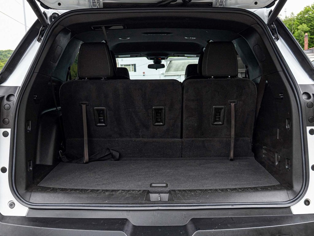 Vehicle image 39 of 41