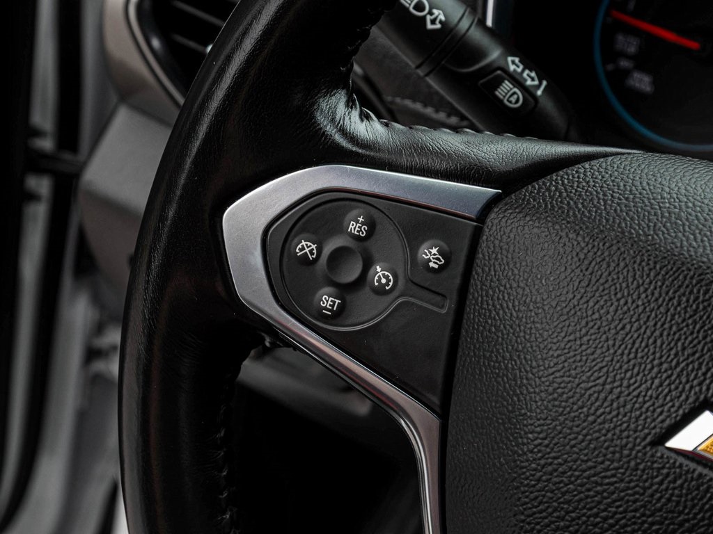 Vehicle image 23 of 41