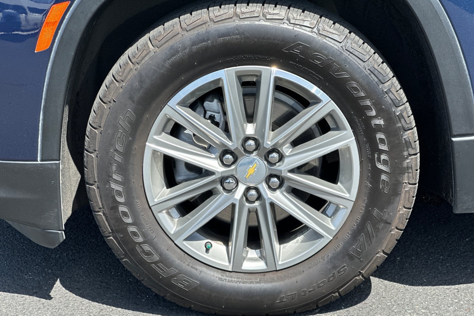 Vehicle image 44 of 58