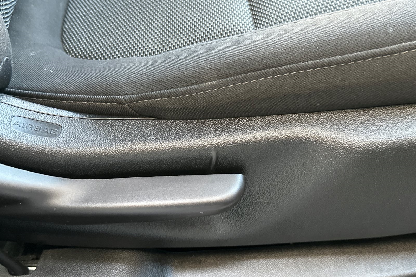 Vehicle image 24 of 58