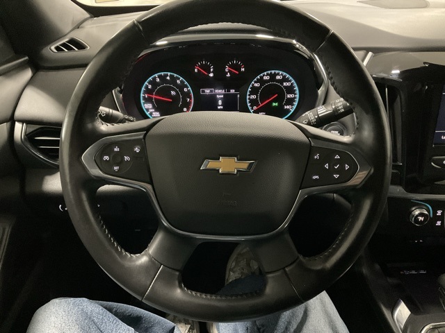 Vehicle image 13 of 34