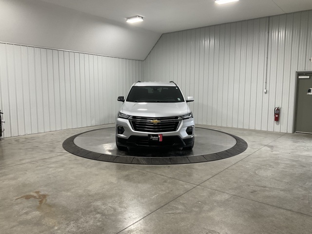 Vehicle image 2 of 34