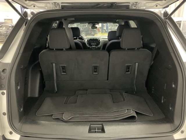 Vehicle image 29 of 34