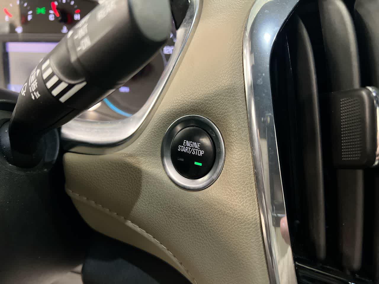 Vehicle image 13 of 29