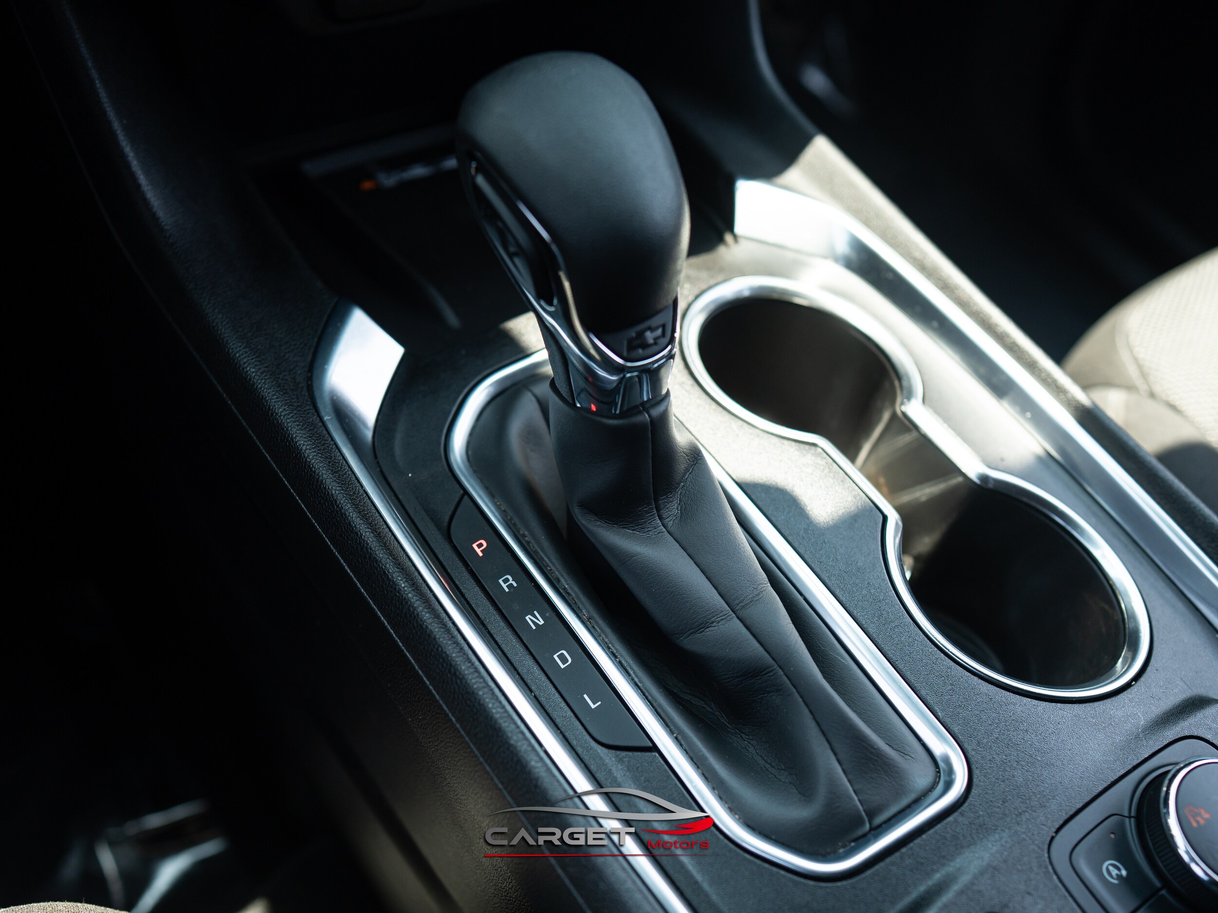 Vehicle image 28 of 51