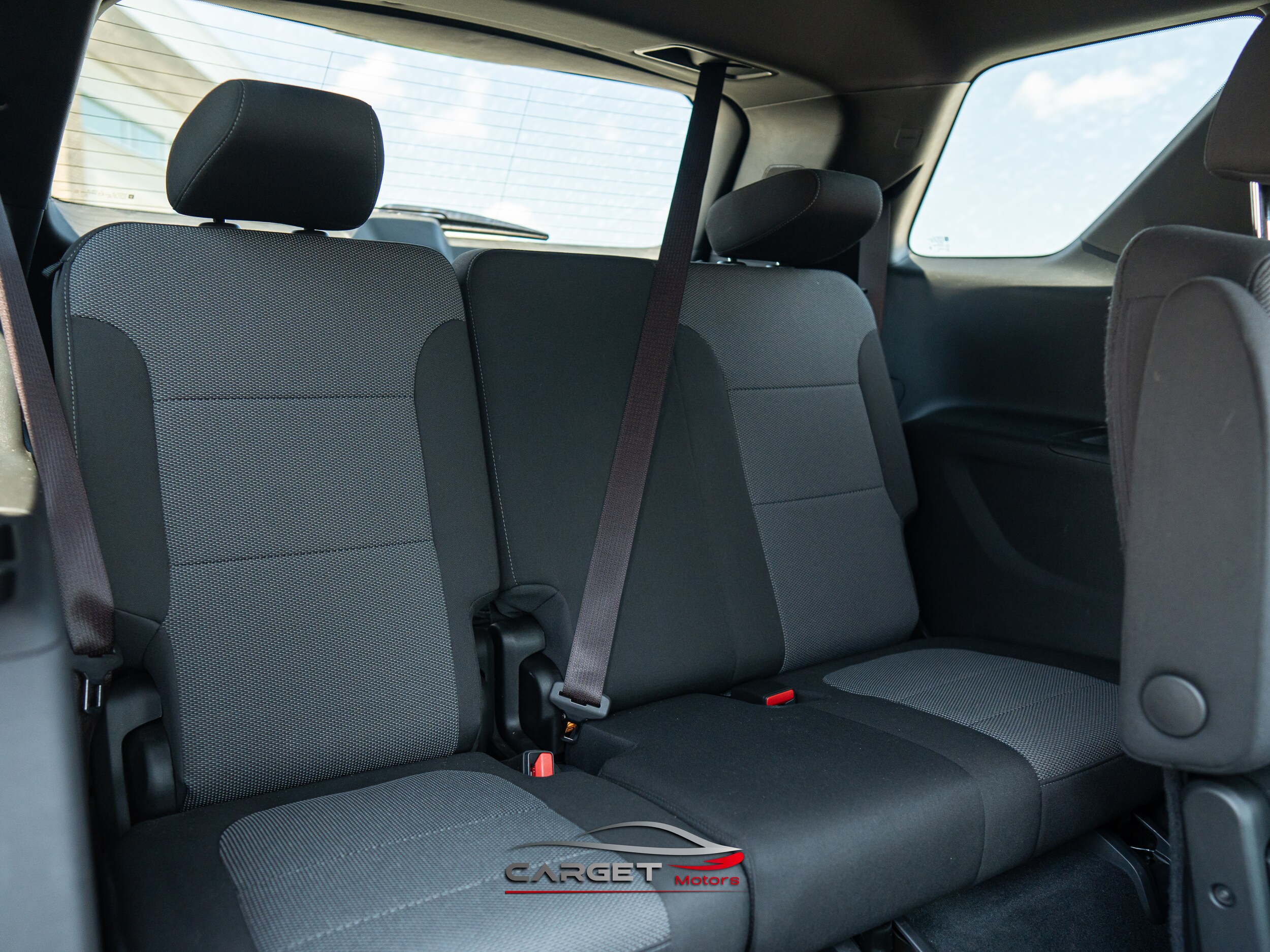 Vehicle image 13 of 51