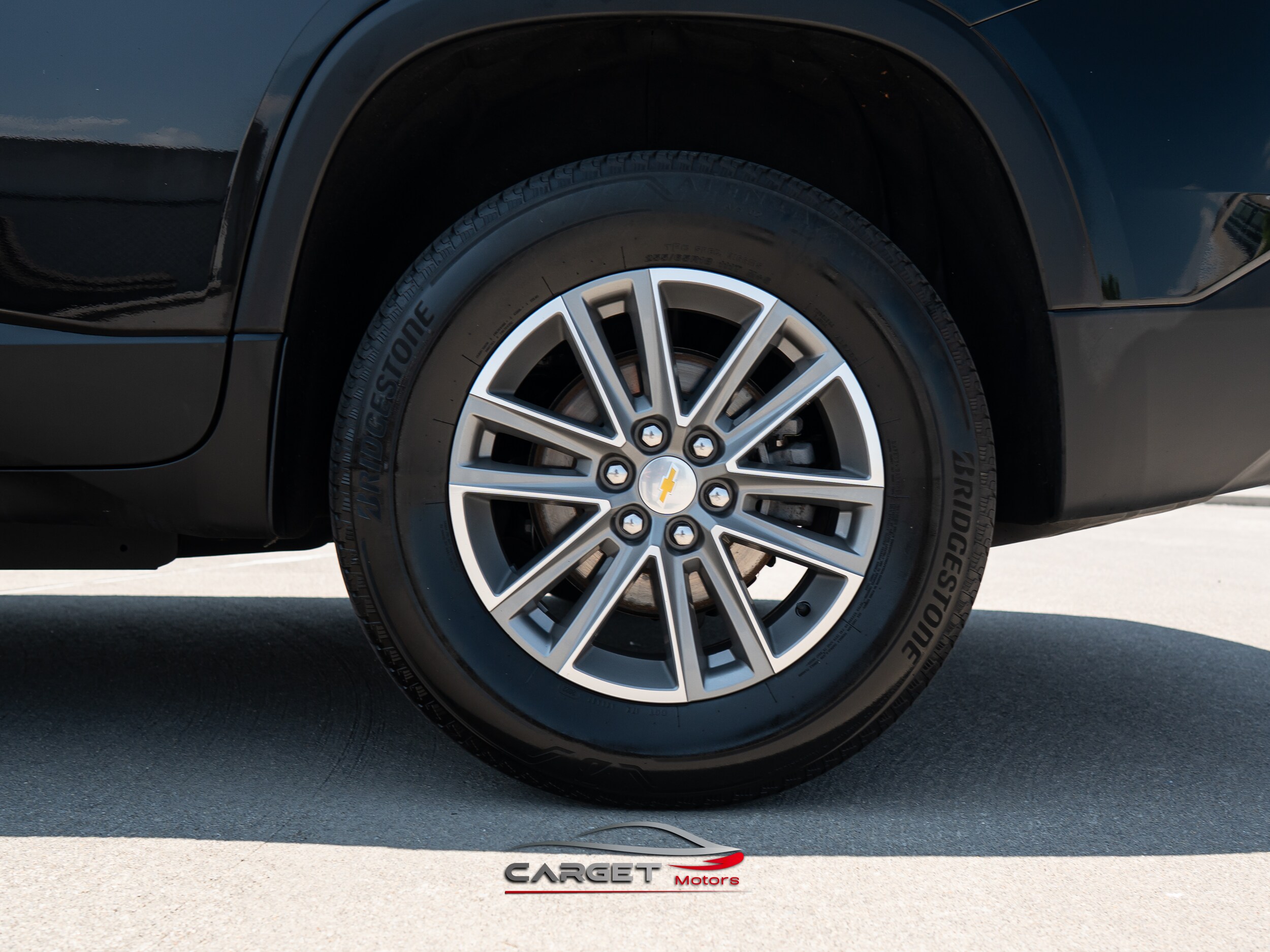 Vehicle image 9 of 51