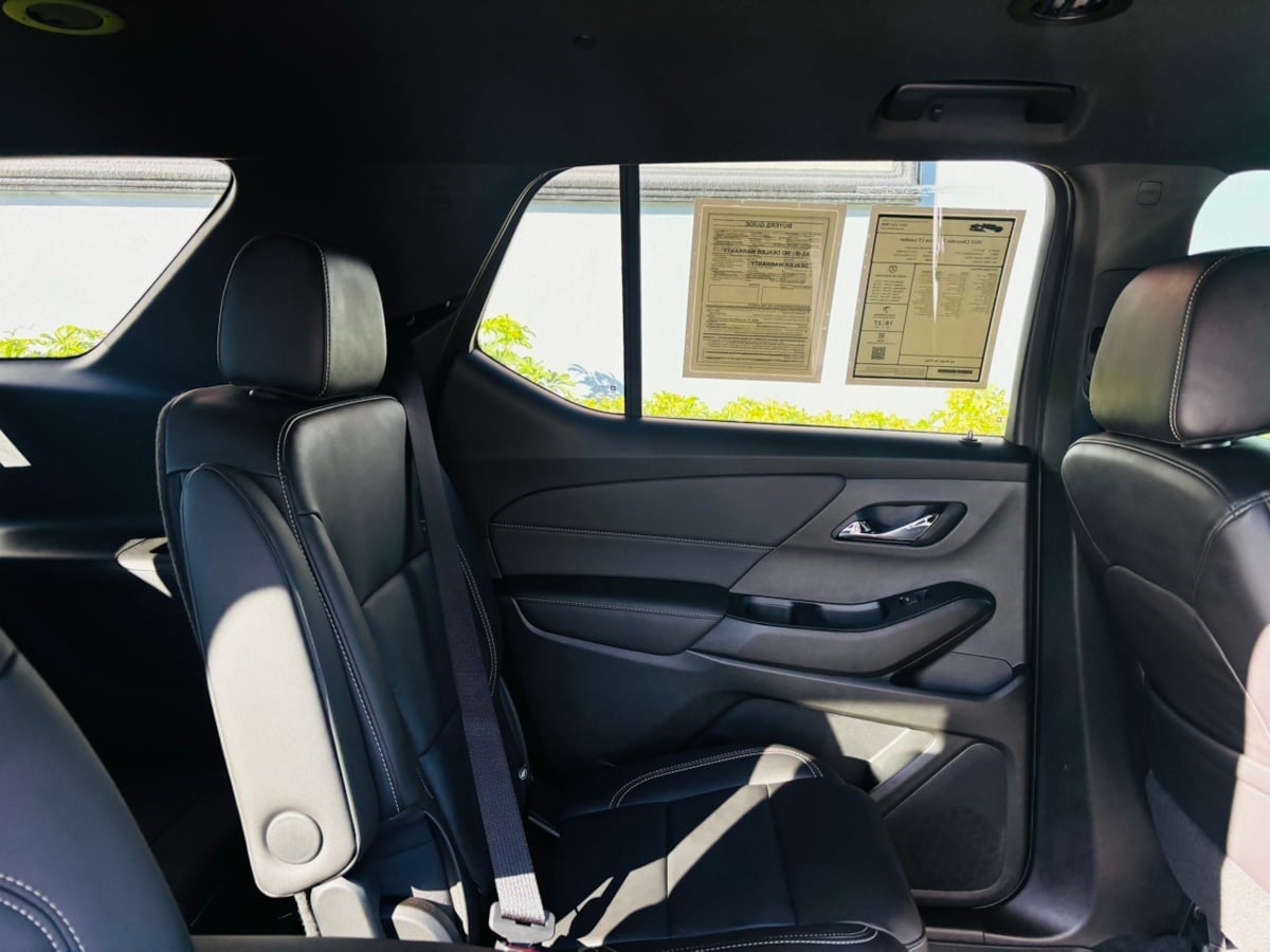 2022 Chevrolet Traverse LT Leather Image 11 of 41