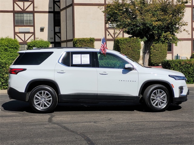 Vehicle image 4 of 33