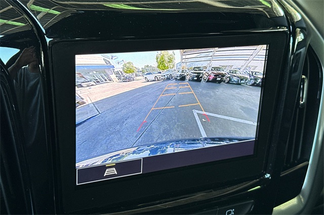 Vehicle image 27 of 54